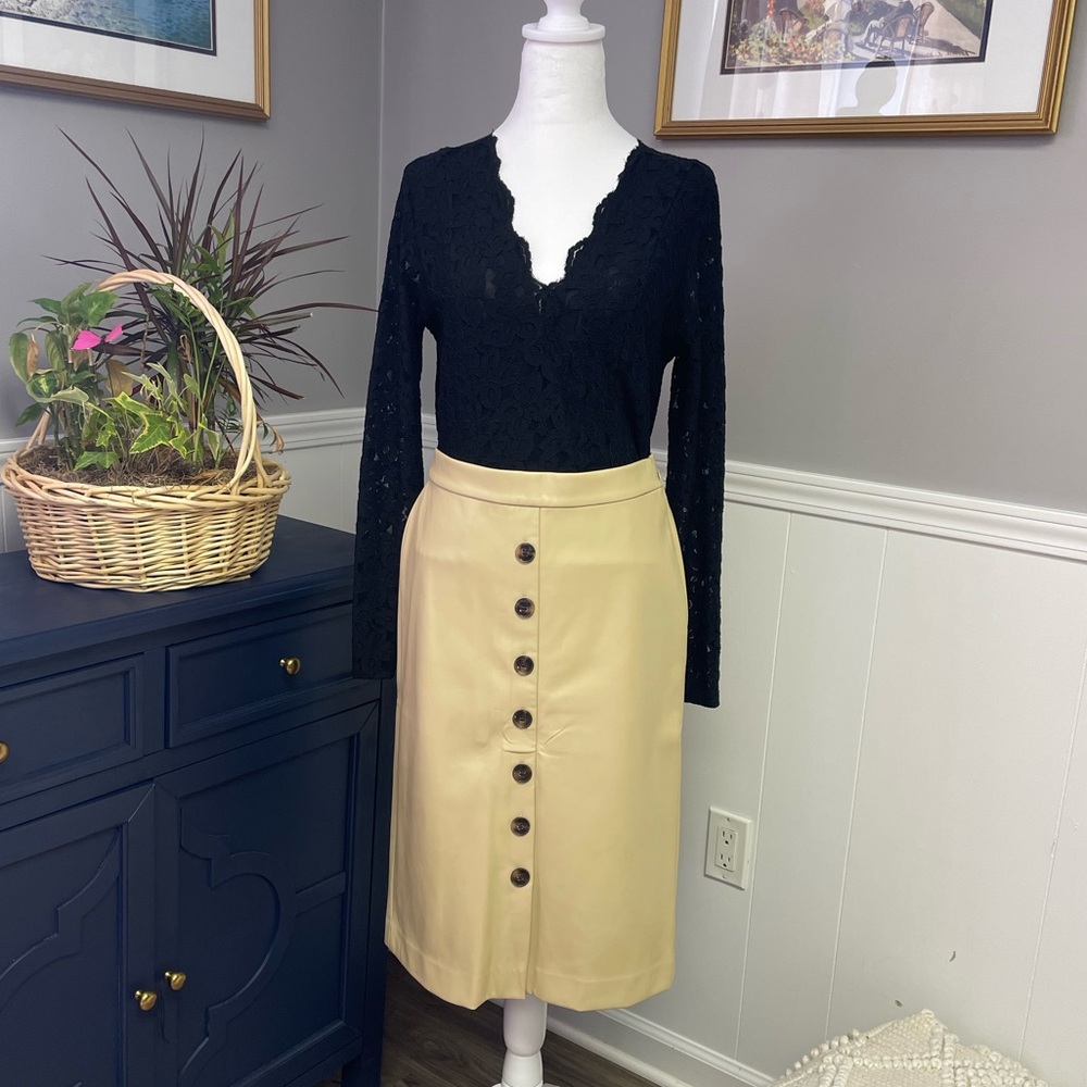 Ann Taylor Factory Pleather pencil skirt size 4 NWT